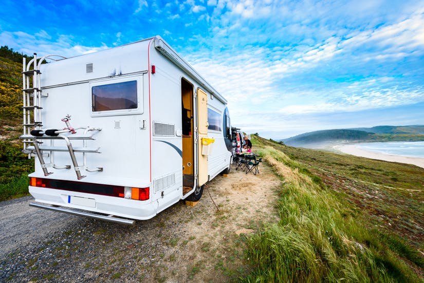 Difference between and motorhome and a campervan