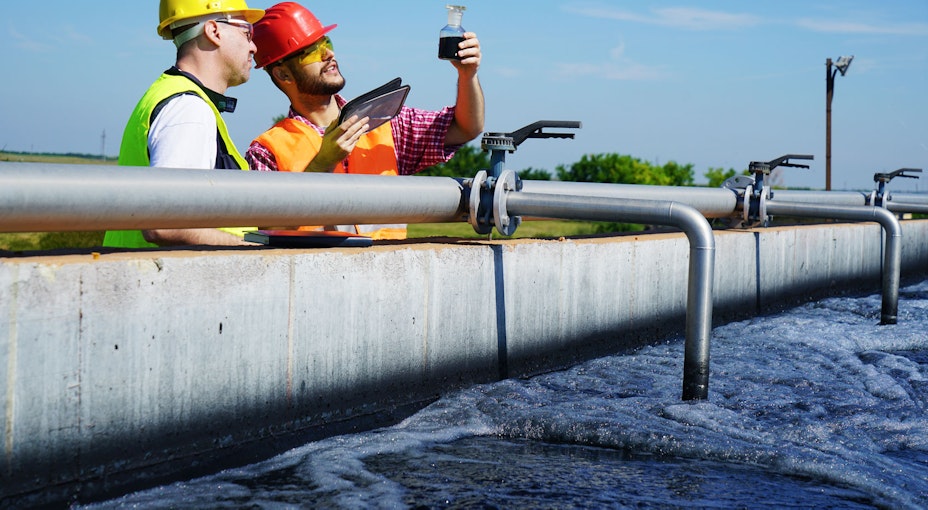 Pollution liability cover and contractors