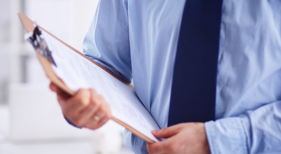 Difference between a loss adjuster and a loss assessor