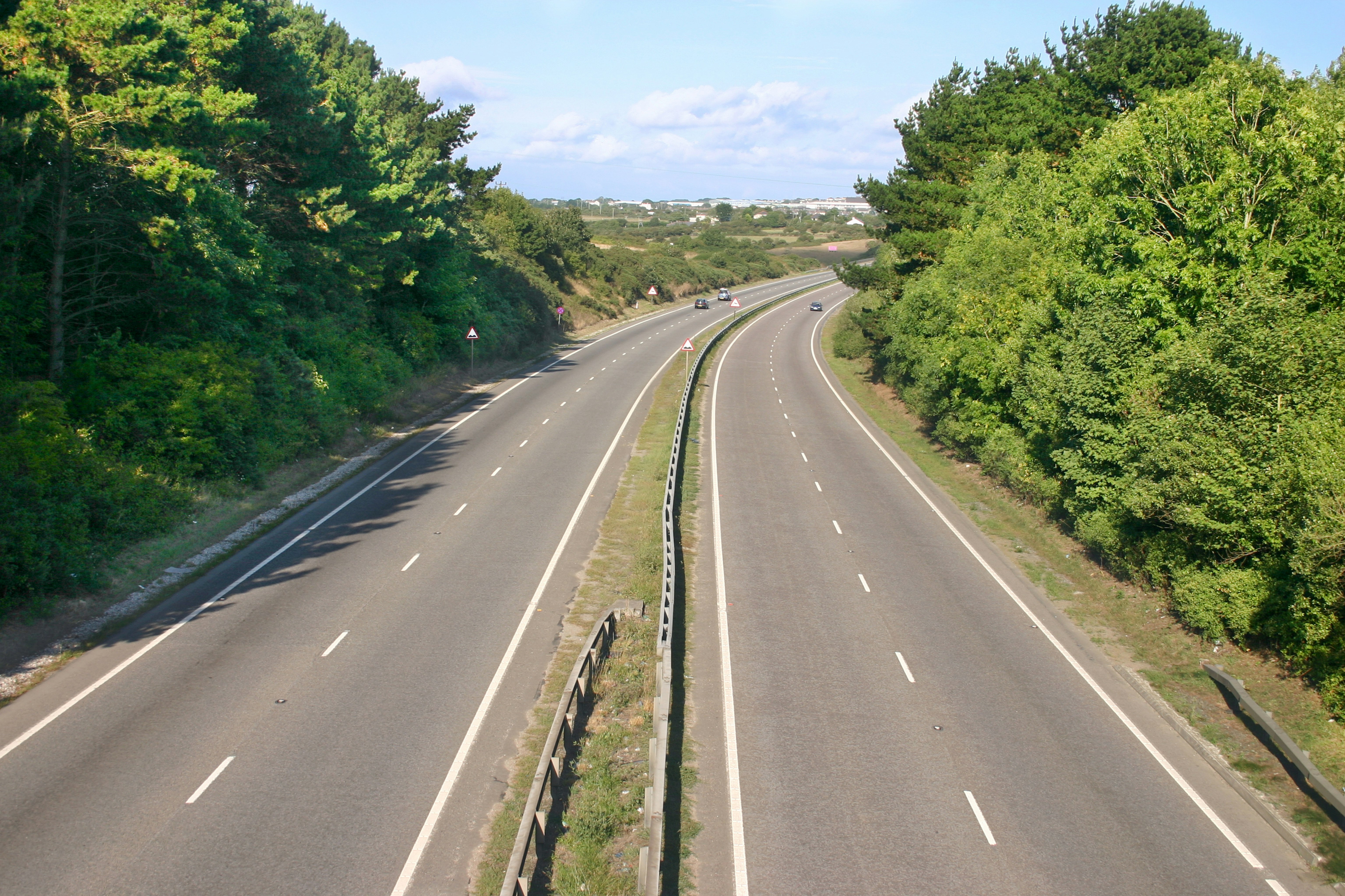 a learner driver driving on the motorway